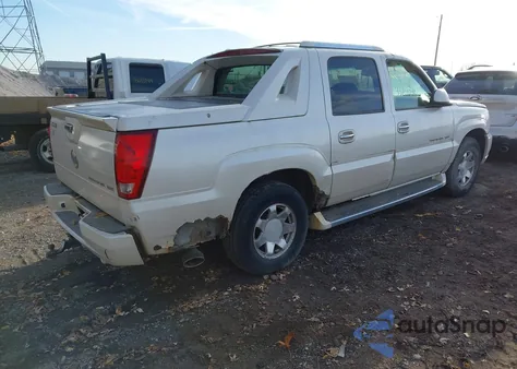 2002 Cadillac Escalade Ext Standard z USA, uszkodzony, nr VIN 3GYEK63N82G251738
